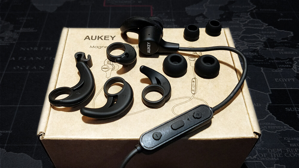 Review auriculares ear-in EP-B40 de AUKEY.