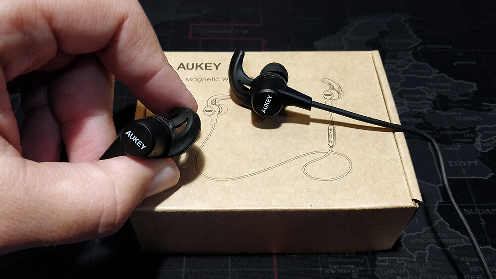 Cascos de sonido EP-B40 de Aukey.